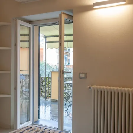 Apartment Lola House