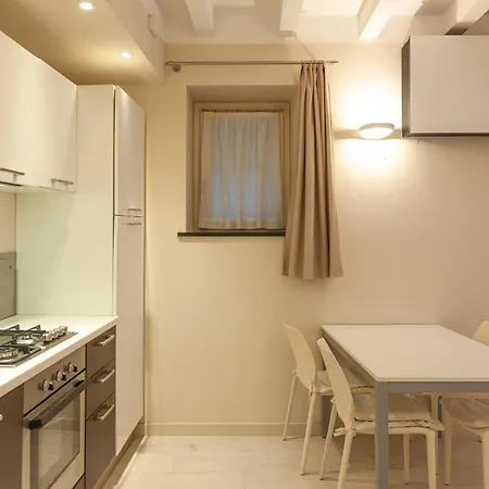 Lola House * ليفانتو